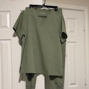 Mandala cool sage Green Scrub Set